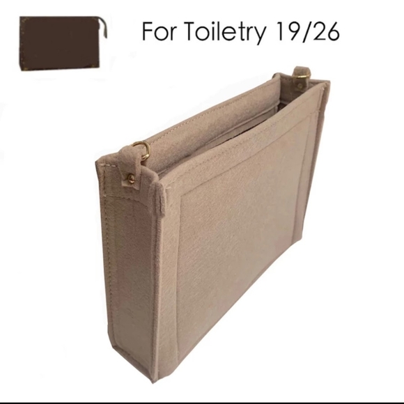 Bag Insert w/ Gold Chain for Toiletry Bag - Picture 1 of 5